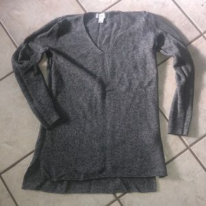 Lightweight tunic length sweater